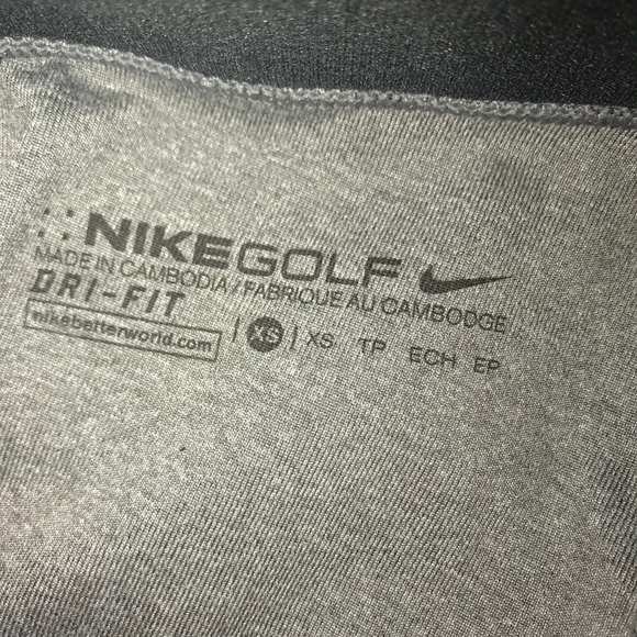 Nike Cropped Leggings - Picture 2 of 4